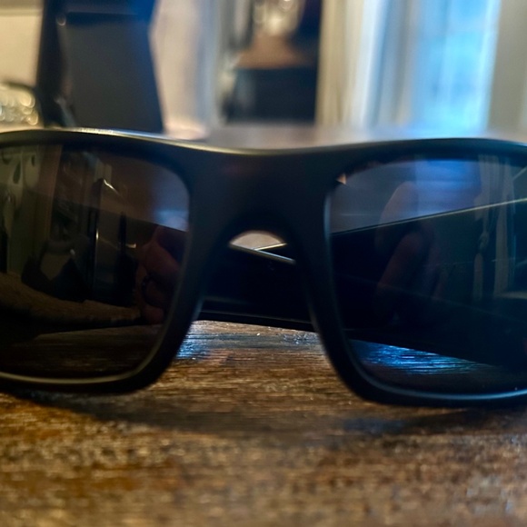 Oakley Fuel Cell Polarized Sunglass Mens - Picture 6 of 6